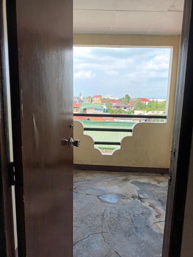 Mactan Pension House Мактан Екстериор снимка
